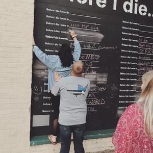 Meet your Posher, Avery